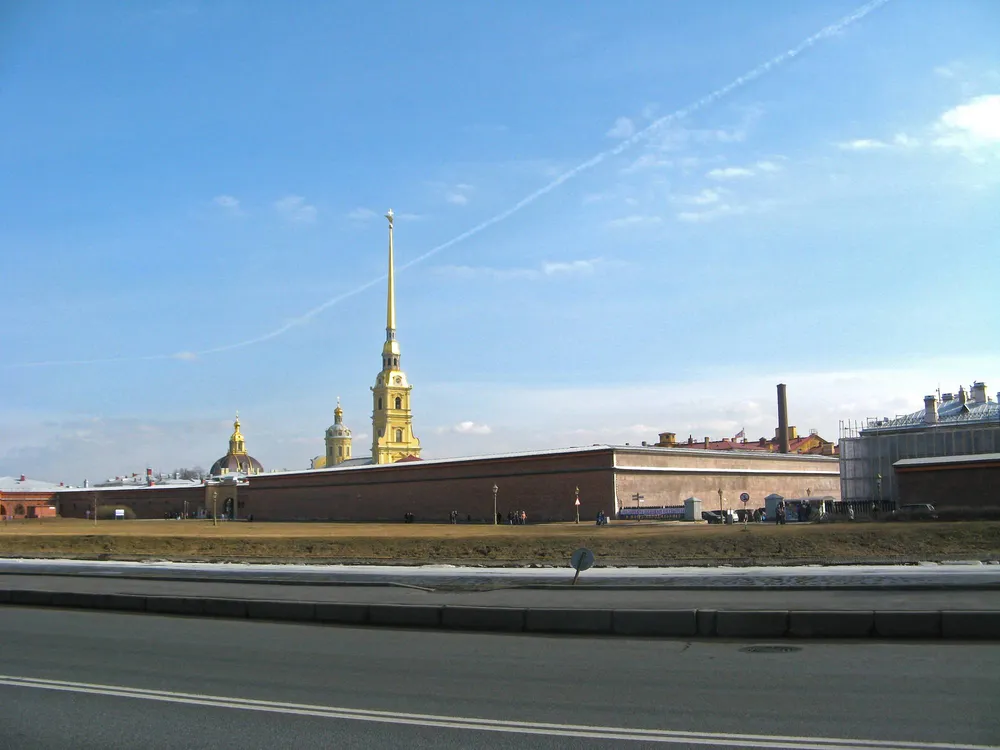 Кронверкская набережная в Петроградском районе Санкт-Петербурга