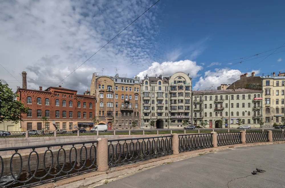 Набережная реки Карповки в Петроградском районе Санкт-Петербурга