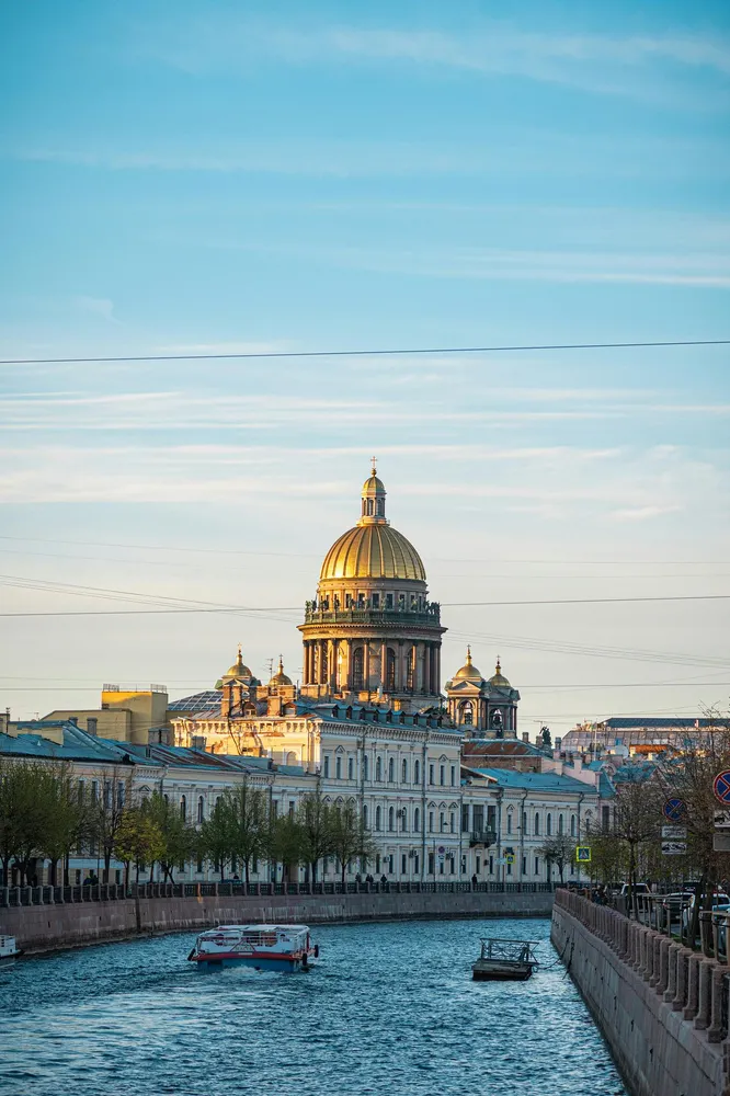 Рождественский блеск Петербурга (ж/д)